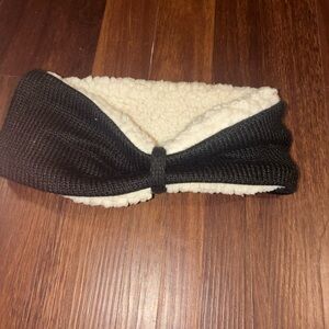 BearPaw Black & Cream Sherpa Knit Headband